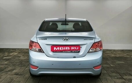 Hyundai Solaris II рестайлинг, 2011 год, 525 000 рублей, 3 фотография