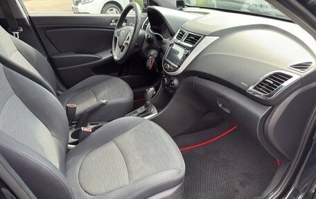 Hyundai Solaris II рестайлинг, 2015 год, 770 000 рублей, 14 фотография