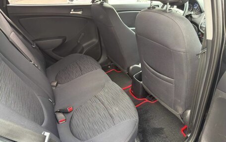 Hyundai Solaris II рестайлинг, 2015 год, 770 000 рублей, 15 фотография