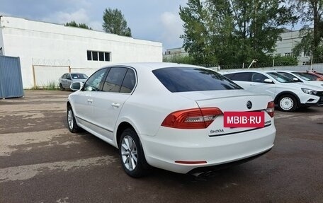 Skoda Superb III рестайлинг, 2014 год, 1 249 000 рублей, 8 фотография