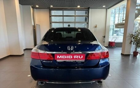 Honda Accord IX рестайлинг, 2013 год, 1 750 000 рублей, 4 фотография