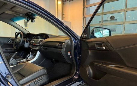 Honda Accord IX рестайлинг, 2013 год, 1 750 000 рублей, 27 фотография