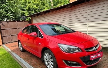 Opel Astra J, 2012 год, 980 000 рублей, 7 фотография