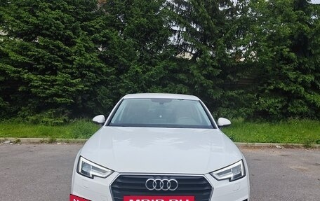 Audi A4, 2018 год, 2 500 000 рублей, 2 фотография
