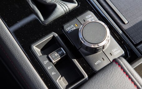 Toyota Sequoia, 2024 год, 13 190 000 рублей, 29 фотография