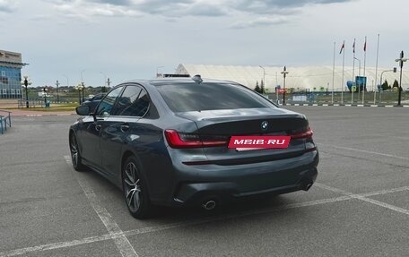BMW 3 серия, 2021 год, 3 300 000 рублей, 9 фотография