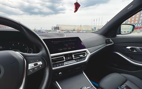 BMW 3 серия, 2021 год, 3 300 000 рублей, 33 фотография