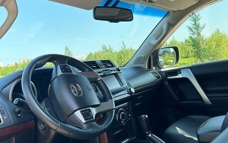Toyota Land Cruiser Prado 150 рестайлинг 2, 2016 год, 4 350 000 рублей, 7 фотография