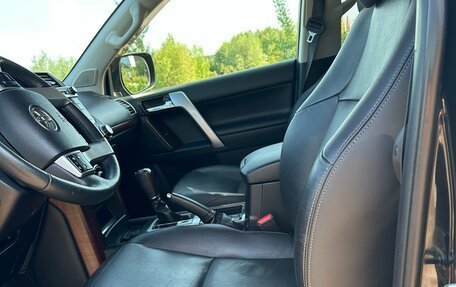 Toyota Land Cruiser Prado 150 рестайлинг 2, 2016 год, 4 350 000 рублей, 9 фотография