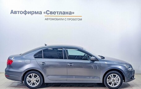 Volkswagen Jetta VI, 2012 год, 777 000 рублей, 3 фотография