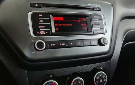 KIA Rio III рестайлинг, 2017 год, 840 000 рублей, 18 фотография
