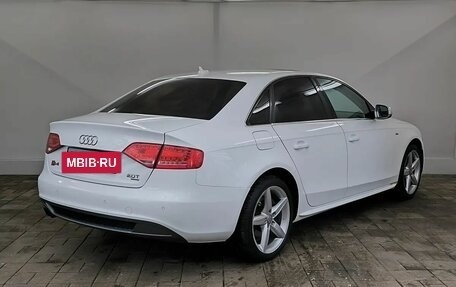 Audi A4, 2011 год, 970 000 рублей, 4 фотография