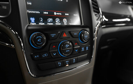 Jeep Grand Cherokee, 2014 год, 3 170 000 рублей, 19 фотография