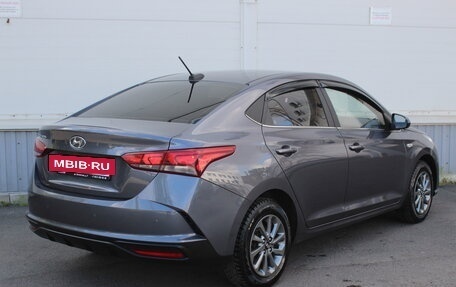 Hyundai Solaris II рестайлинг, 2021 год, 1 350 000 рублей, 4 фотография