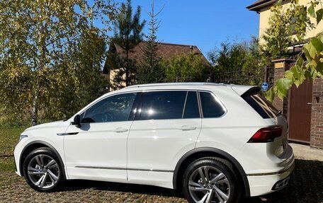 Volkswagen Tiguan II, 2021 год, 3 450 000 рублей, 5 фотография