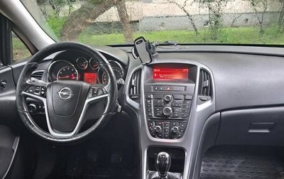 Opel Astra J, 2014 год, 850 000 рублей, 1 фотография