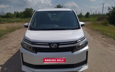 Toyota Voxy III, 2015 год, 1 930 000 рублей, 1 фотография