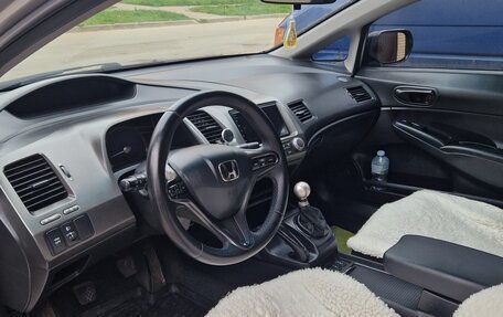 Honda Civic VIII, 2009 год, 750 000 рублей, 3 фотография