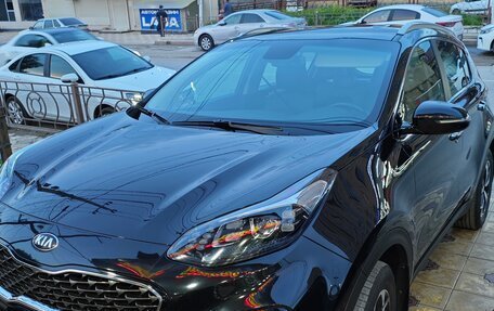 KIA Sportage IV рестайлинг, 2019 год, 2 300 000 рублей, 3 фотография