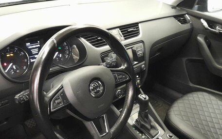 Skoda Octavia, 2017 год, 1 130 000 рублей, 5 фотография
