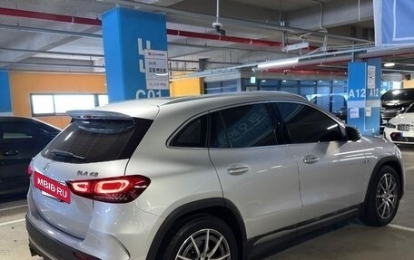 Mercedes-Benz GLA AMG, 2022 год, 4 100 000 рублей, 4 фотография