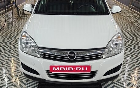 Opel Astra H, 2014 год, 999 000 рублей, 10 фотография