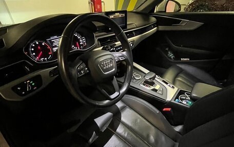 Audi A4, 2018 год, 2 160 000 рублей, 11 фотография