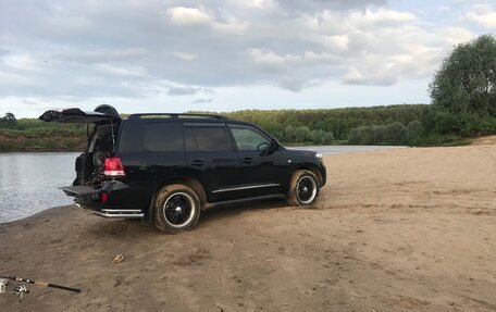 Toyota Land Cruiser 200, 2008 год, 3 150 000 рублей, 2 фотография