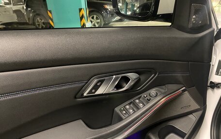 BMW 3 серия, 2021 год, 5 000 000 рублей, 14 фотография