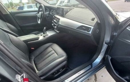 BMW 5 серия, 2018 год, 2 700 000 рублей, 12 фотография