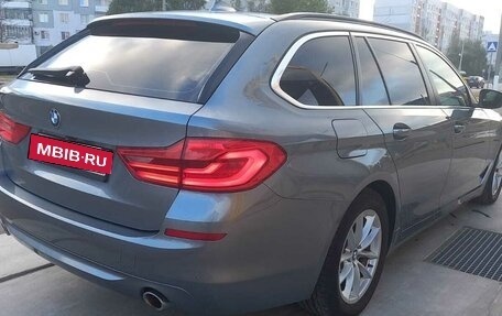 BMW 5 серия, 2018 год, 2 700 000 рублей, 10 фотография