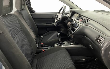 Mitsubishi Lancer IX, 2005 год, 440 000 рублей, 12 фотография