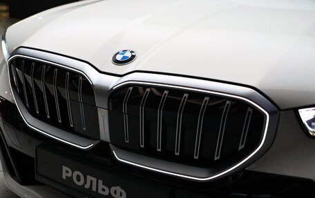 BMW 5 серия, 2023 год, 8 300 000 рублей, 10 фотография