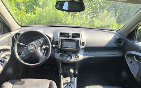 Toyota RAV4, 2009 год, 1 400 000 рублей, 17 фотография