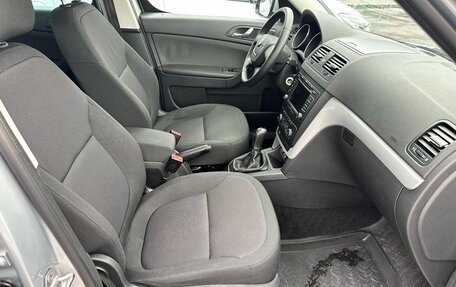 Skoda Yeti I рестайлинг, 2012 год, 800 000 рублей, 18 фотография
