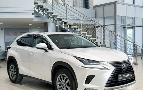 Lexus NX I, 2017 год, 3 390 000 рублей, 3 фотография