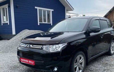 Mitsubishi Outlander III рестайлинг 3, 2012 год, 1 380 000 рублей, 1 фотография