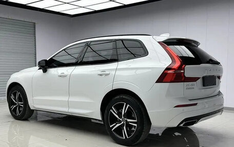 Volvo XC60 II, 2022 год, 3 079 000 рублей, 4 фотография