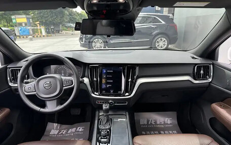Volvo S60 III, 2022 год, 2 215 000 рублей, 11 фотография