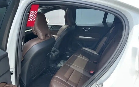 Volvo S60 III, 2022 год, 2 215 000 рублей, 13 фотография