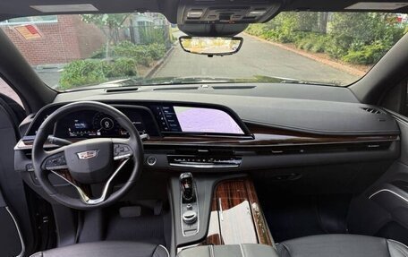Cadillac Escalade V, 2023 год, 13 710 000 рублей, 7 фотография