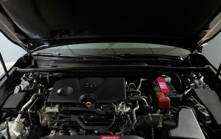 Toyota Camry, 2021 год, 2 725 000 рублей, 10 фотография