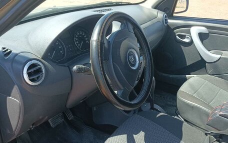 Renault Sandero I, 2014 год, 720 000 рублей, 2 фотография