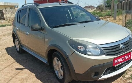 Renault Sandero I, 2014 год, 720 000 рублей, 4 фотография
