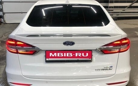 Ford Fusion (North America) II, 2018 год, 1 900 000 рублей, 10 фотография