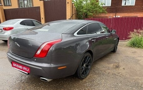 Jaguar XJ IV (X351), 2010 год, 1 880 000 рублей, 6 фотография