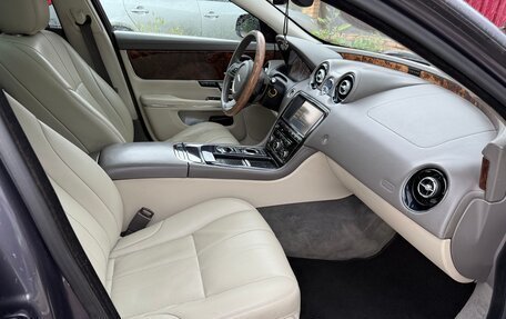 Jaguar XJ IV (X351), 2010 год, 1 880 000 рублей, 15 фотография