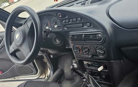 Chevrolet Niva I рестайлинг, 2015 год, 705 000 рублей, 2 фотография