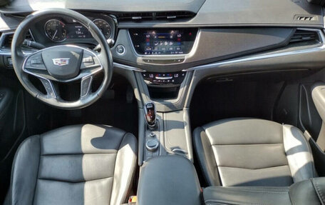 Cadillac XT5 I рестайлинг, 2023 год, 7 320 000 рублей, 9 фотография