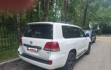 Toyota Land Cruiser 200, 2009 год, 2 600 000 рублей, 3 фотография